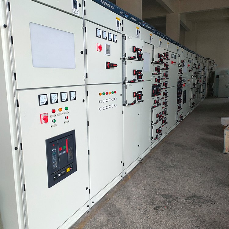齊碩電氣 匠心鑄造低壓配電柜，智領(lǐng)成套設(shè)備新時(shí)代